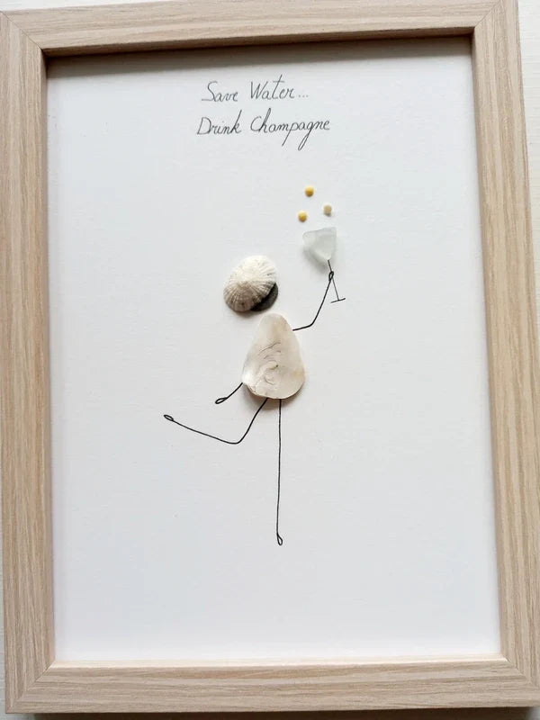 Quadro in vetro di mare Save Water Drink Champagne, 13x18 cm, opera di Benedicte Jason