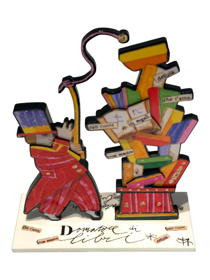 Domatore di libri, opera Musante firmata, dettaglio