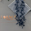 Collana Knots lunga in caucciù blu